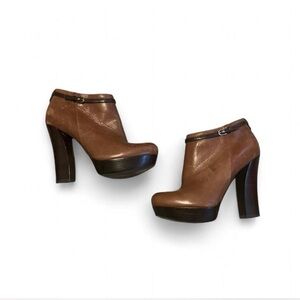 Brown Leather Guess Ankle Boots
